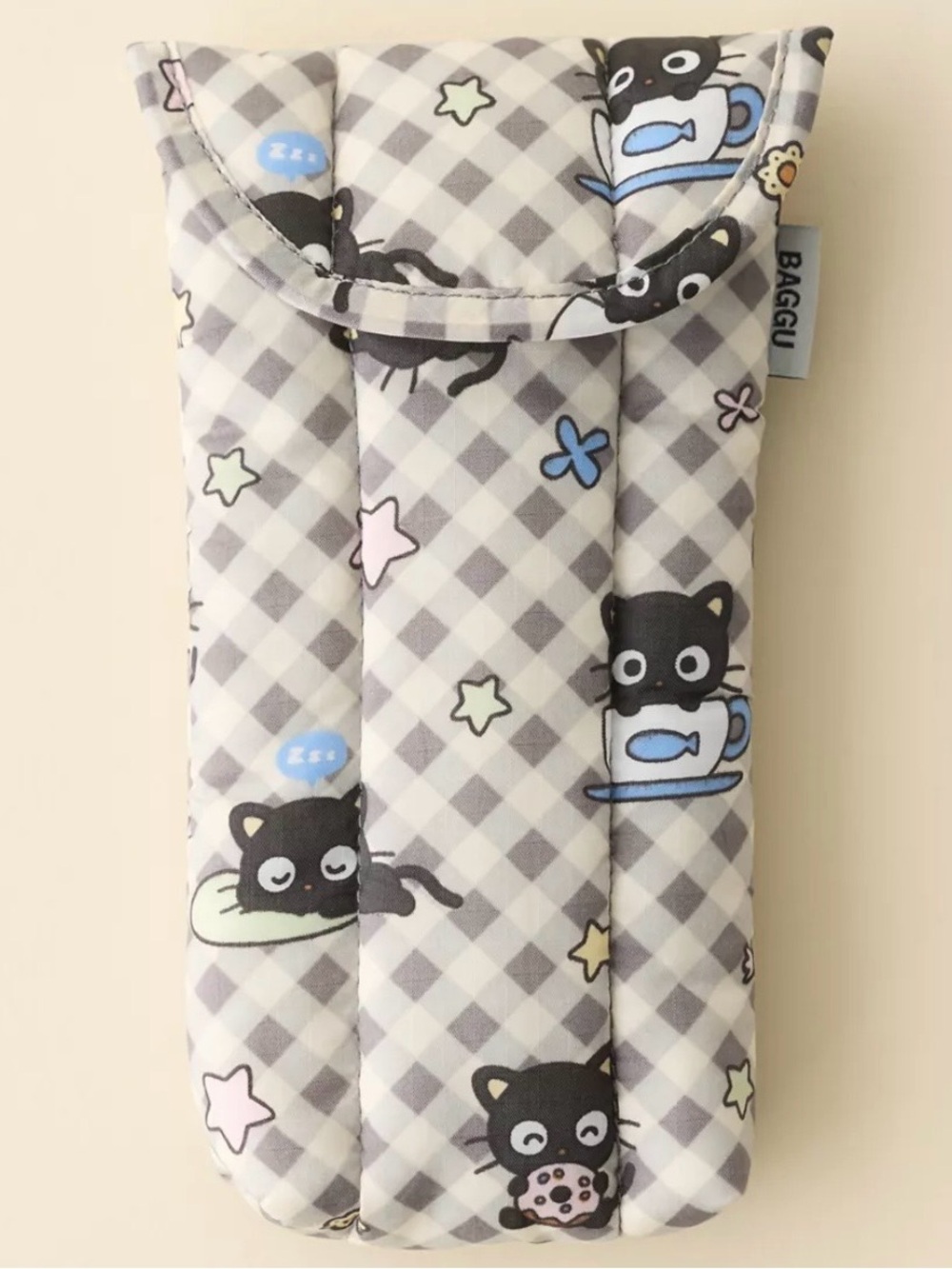 NWT BAGGU X Sanrio Chococat UO Exclusive Puffy Printed Glasses Sleeve